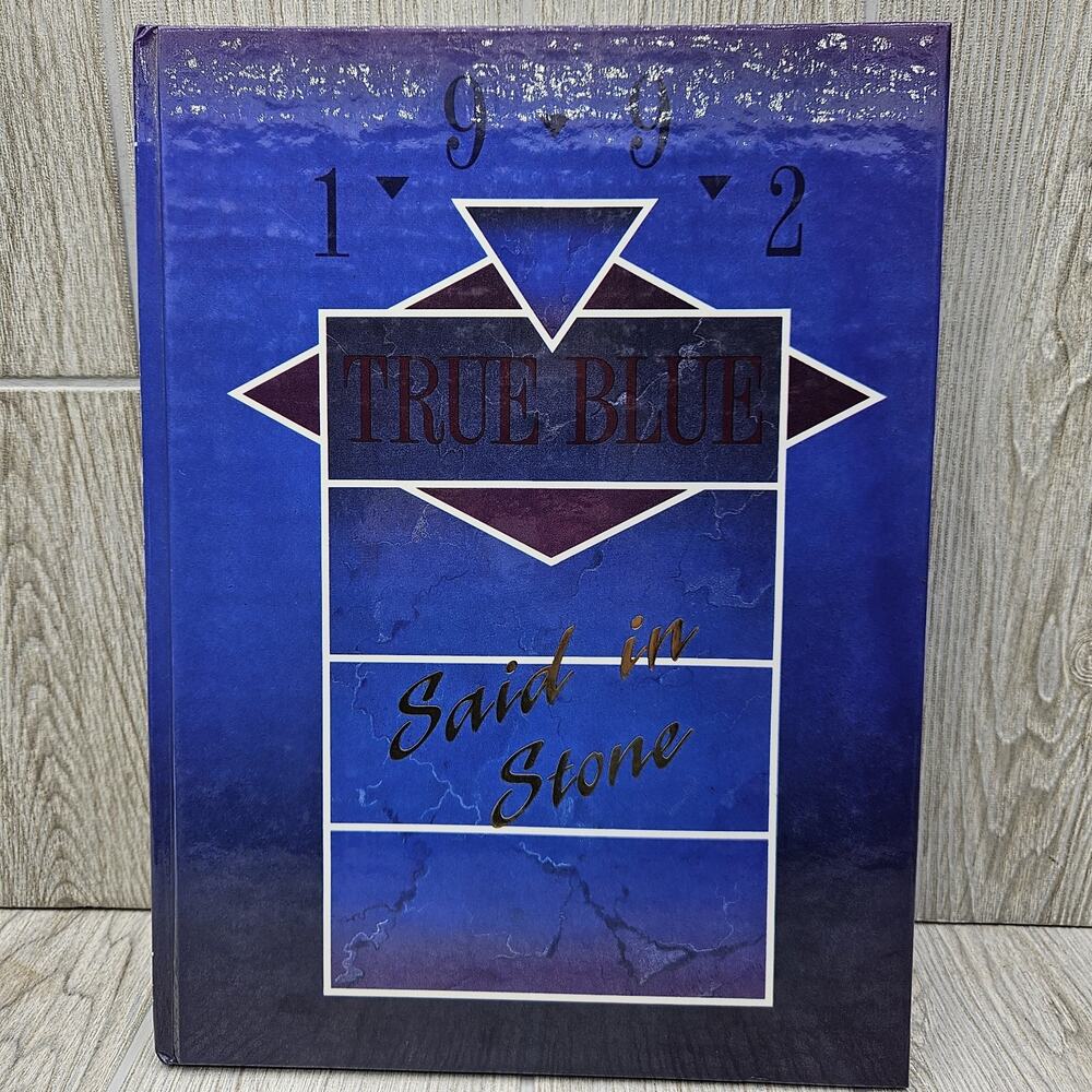 1992 True Blue Circle High School Yearbook Towanda Kansas KS‎